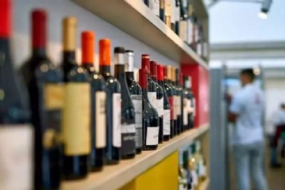 ����Ʒ�b���������ܡ�