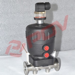 �����{���͚�Ӹ�Ĥ�y