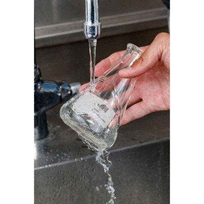 ���ܼ��˺�