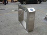 �������е��l������ͨ���l��������݁�l