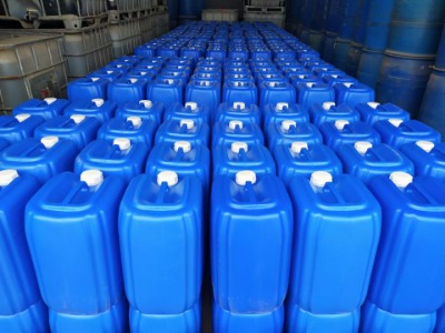 ˷�ݵ�ˮ�Ƃ䷴�B͸Ĥ���������S�r