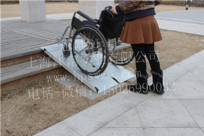 �麣�e�^�Tǰ�_�A�o�ϵK݆���µ�������