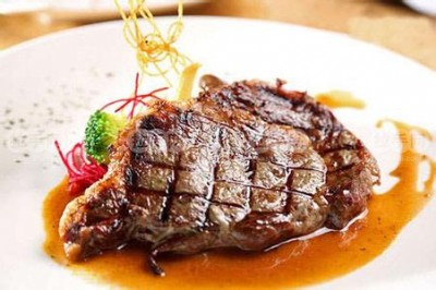 ��Ҋ��֮ǰţ�Ű��͏d ����ɫռ���Ј����~