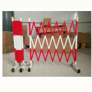 ����^����s����