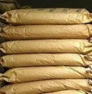 �~�����������}