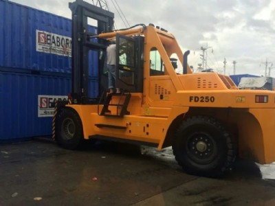 25����܇�S�҃r��25�����b���܇