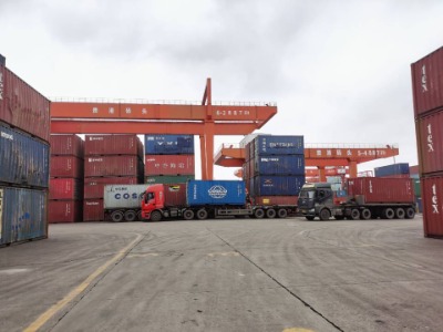 �M������������