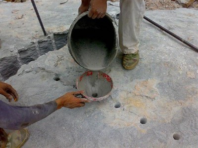 ���B����ˮ�࣬���B��Ûˮ�������B���鄩