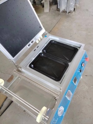 ţ�� ���r �����~ʳƷ�N�w���b�C(j��)