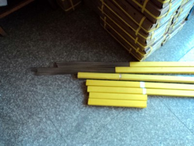 ERNiCrFe-6懻����z