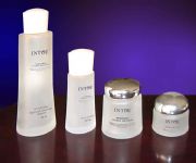 �Ϻ����yƷ��ô�M�ڈ��P��