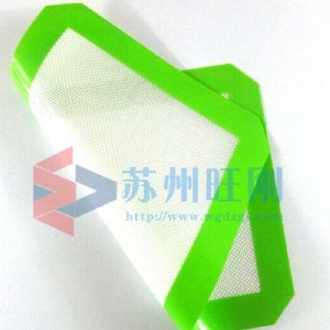 �K���������z��������|