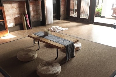 ����ܛ�b�OӋ����֮��ͬ���|��̺������