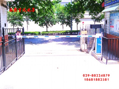 �o��ֵ��܇���R�eϵ�y