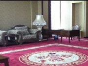 ��������������˾��̺��ϴ(�D)