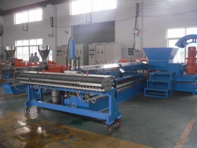 ����GL-150ѥ�װl��Ƭ�ĔD���C