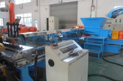 ����GL-150�ܟ����ݗUƬ�ĔD���C