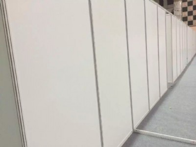 �麣�����ƄӌW(xu��)У��Ʒչʾ���������a(ch��n)����չ�[�X�Ͻ�pvcչ��