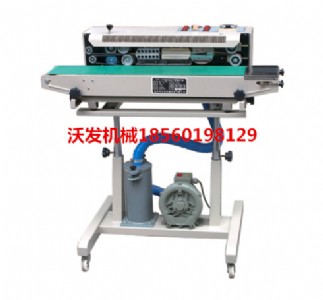 �ɶ���Ƭ�����b�C С����Ƭ����ڙC �����șCе