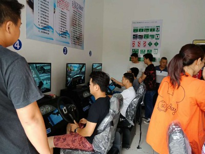 С�����I���� ģ�M��܇�^���������