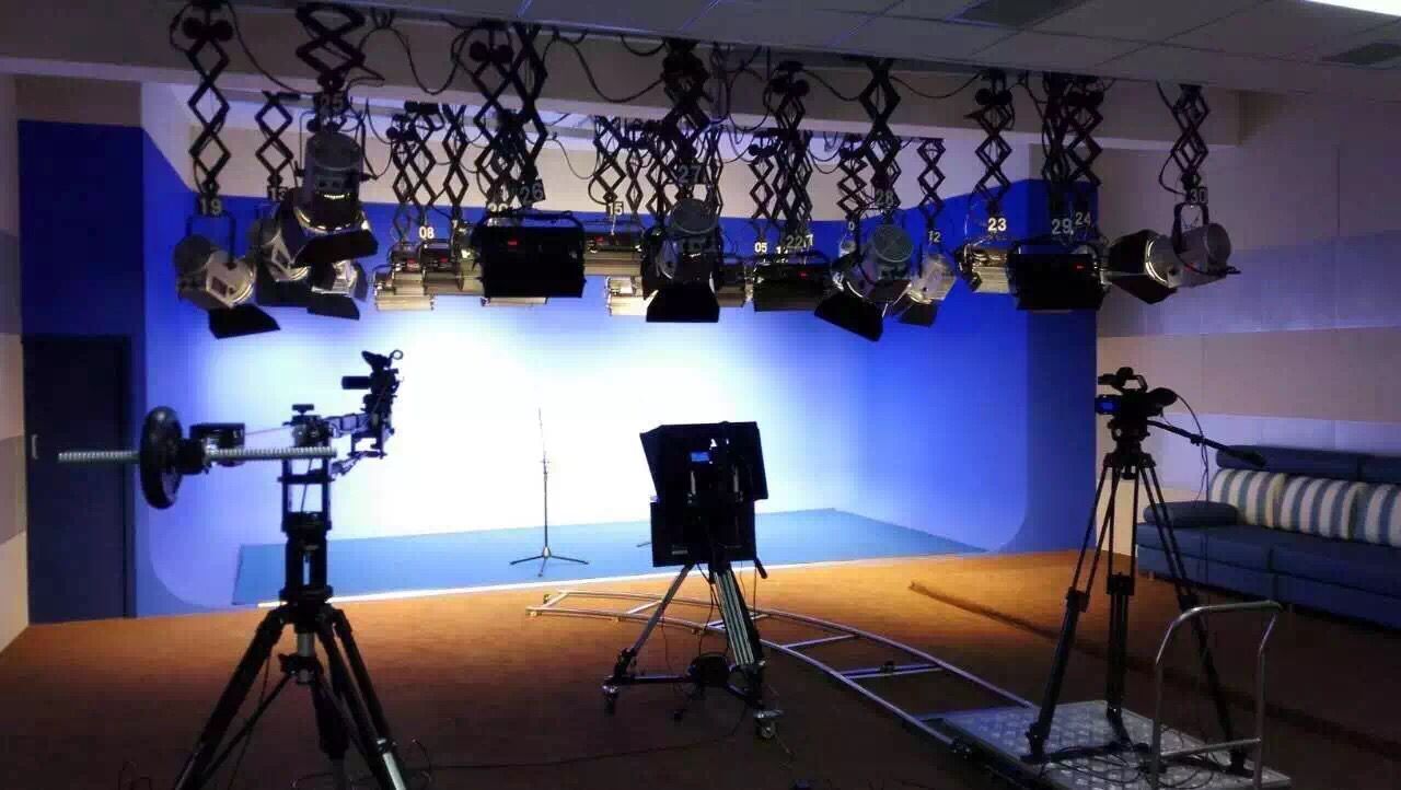 ����ֱ���g�O(sh��)�䷽��̓�Mֱ���gϵ�y(t��ng)