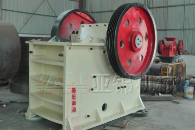 ��ʽ����C�ǻ��ڂ��y(t��ng)�����O(sh��)��ĸ���