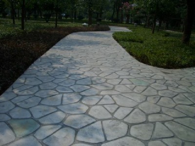 С�^��ɫ���е���ƺ������