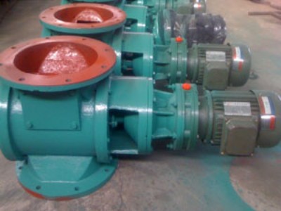 ж�����r������ж����