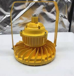 �����S������}��������