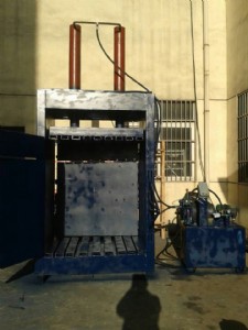 ���������݉��s�����C ����C