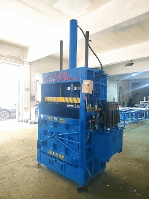 ����U���伏��߅�����x��30��Һ������C����������