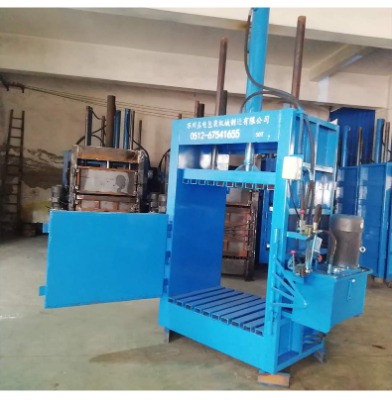 �C��һ����ʽ����C��̺߅����Һ������C�DƬ