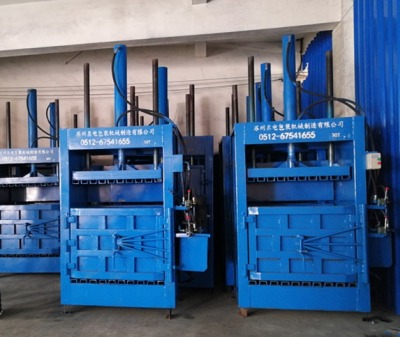 �����YԴ����Һ������CС�ͷ��b߅���ϴ���C��(j��ng)������