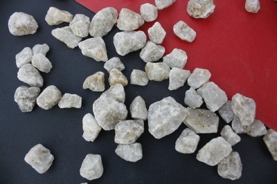 ��xʯӢɰ�S�ҳ��ۃr��